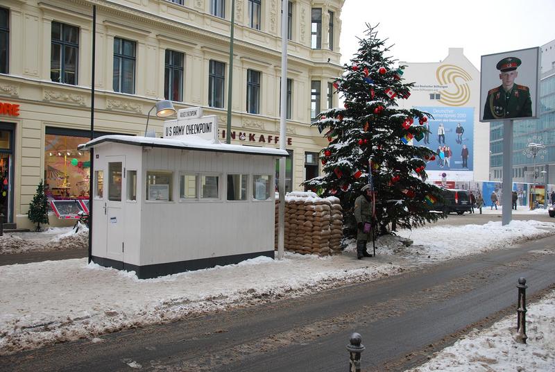 צק פוינט צארלי.jpg